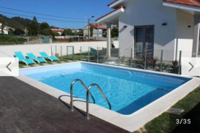 maison avec piscine et barbecue